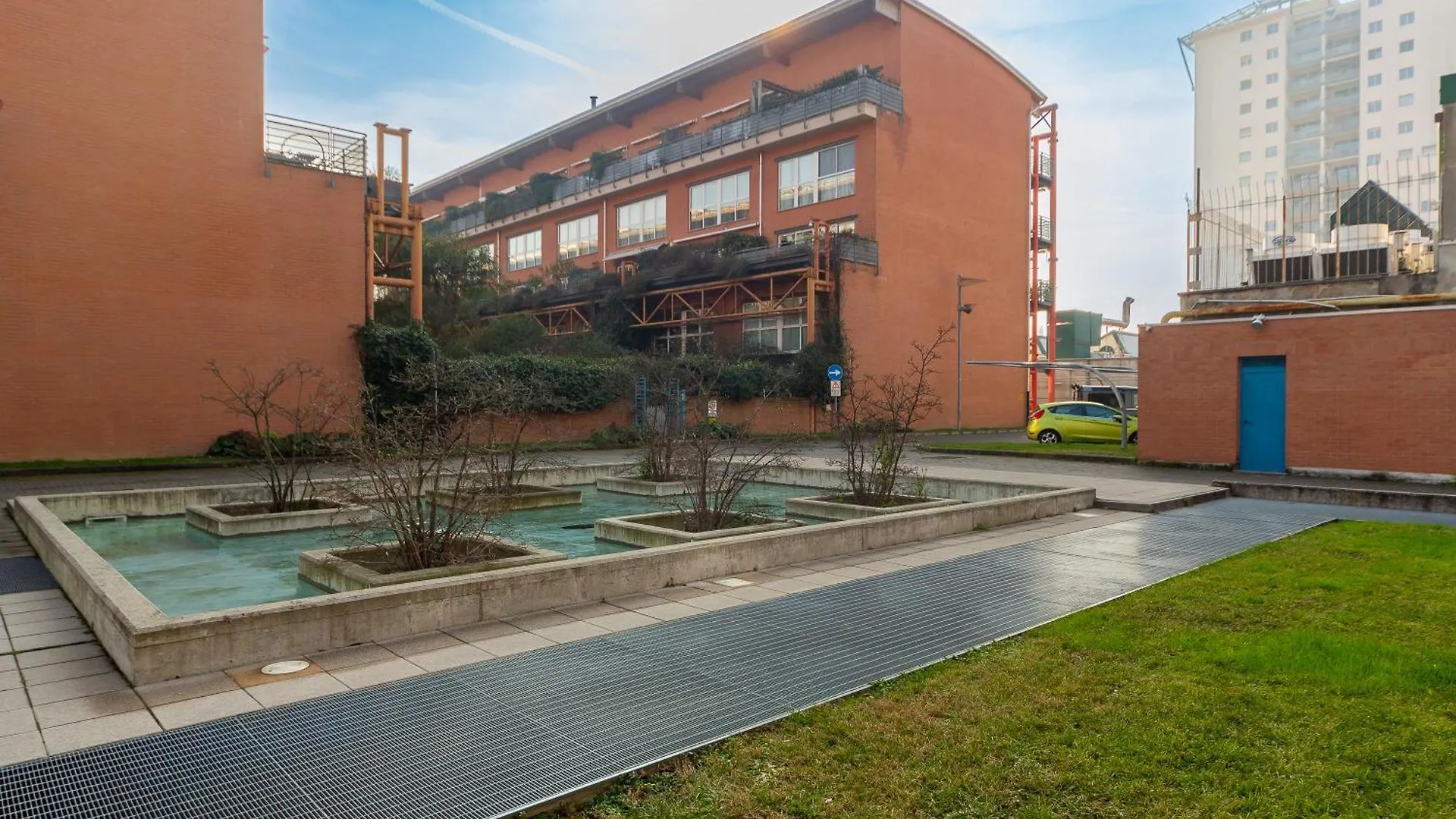 Casagogol - Nuovo Appartamento Nel Design District Milan 0*,  Italy