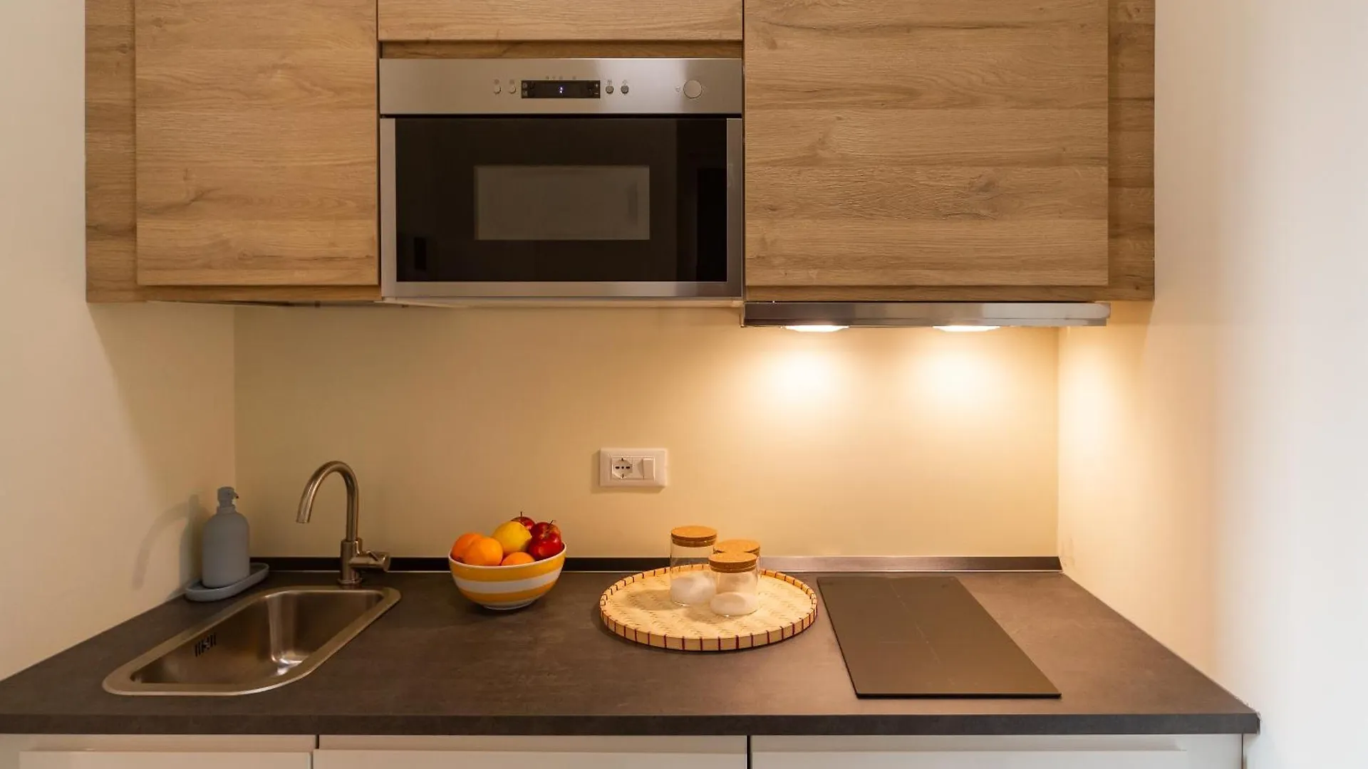Casagogol - Nuovo Appartamento Nel Design District Milan 0*,